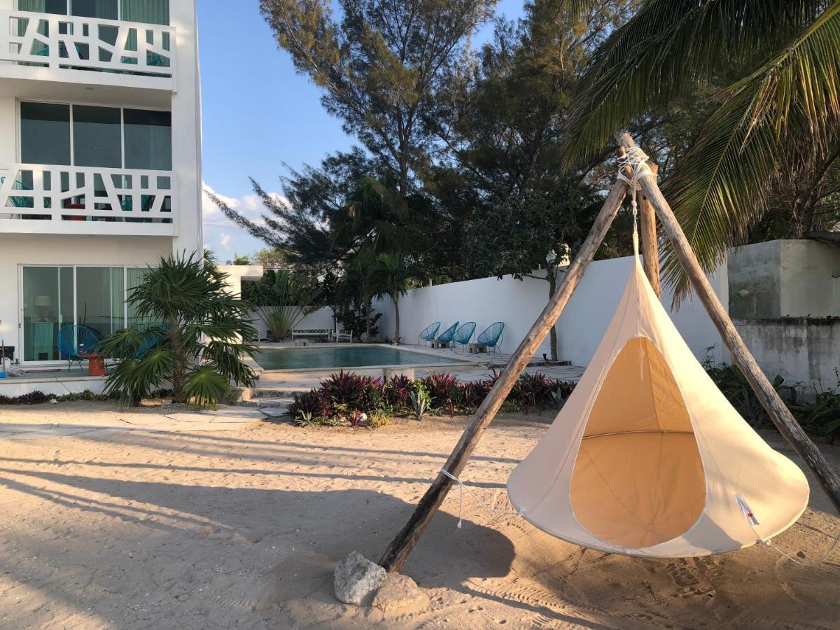 Playa 55 Beach Escape - Adults Only Guesthouse Celestun Exterior foto
