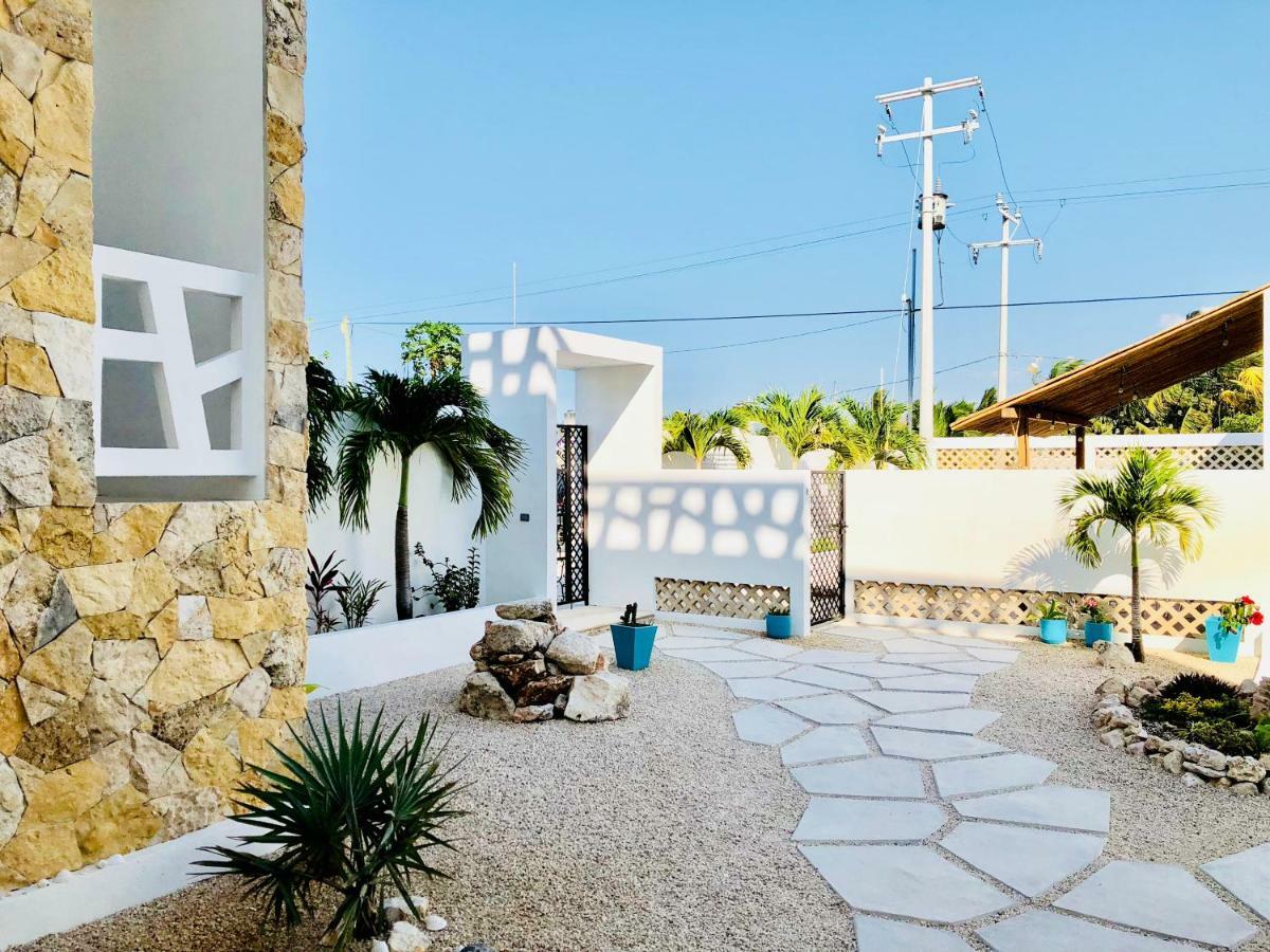 Playa 55 Beach Escape - Adults Only Guesthouse Celestun Exterior foto